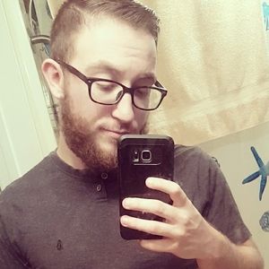 Meet your Posher, Aaron